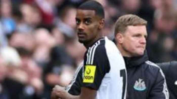 Isak situation has to be right for Newcastle - Howe