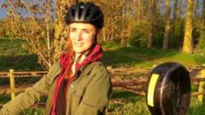 Cycling violist tours UK with environmental message