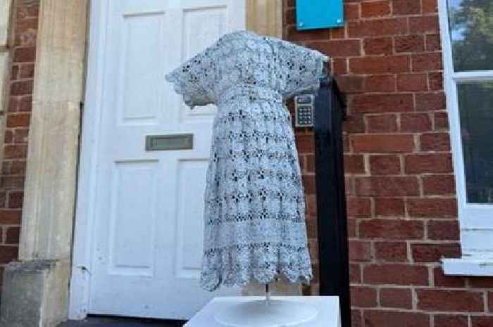 Mystery statue baffles Bristol medics