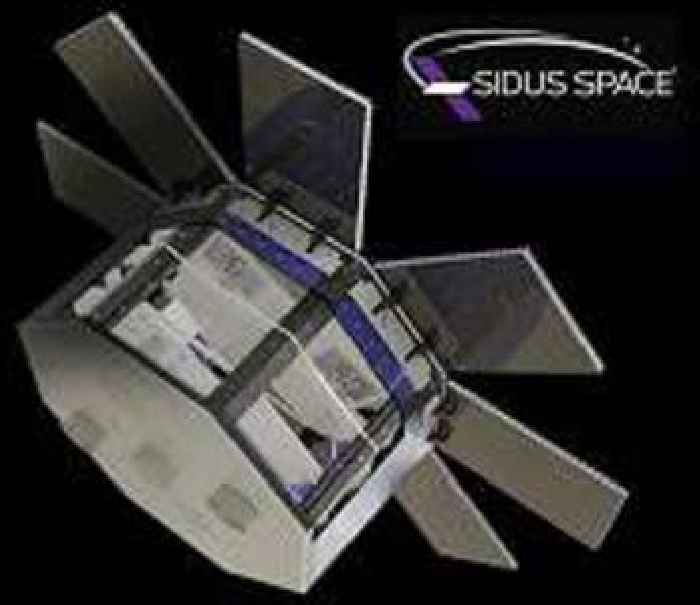 Sidus Space debuts LunarLizzie 800kg lunar platform built for real time AI terrain intelligence