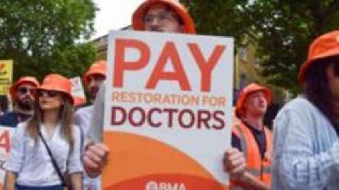 'Hardline' BMA blocks pleas for strike doctors to work