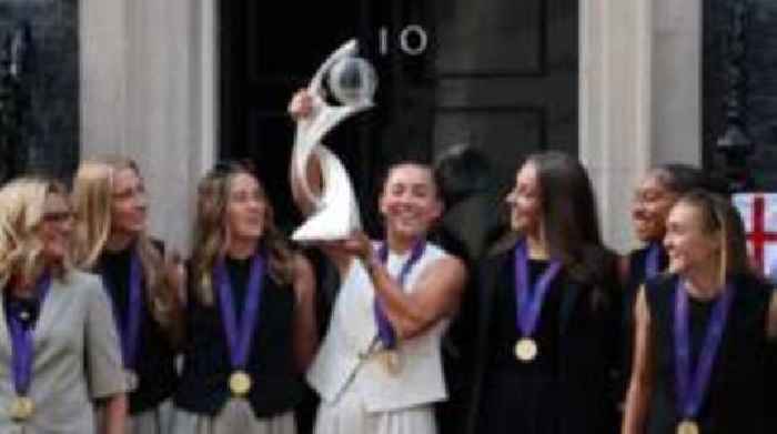 Lionesses welcomed home by jubilant fans after Euro 2025 win
