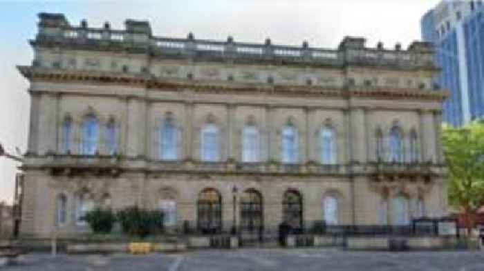 Borough scraps terminally ill people's council tax