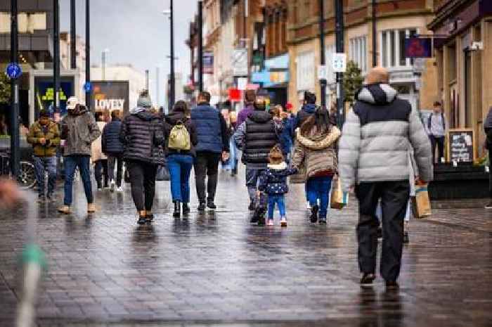 Surprise payments in August for households claiming Universal Credit, PIP and Pension Credit