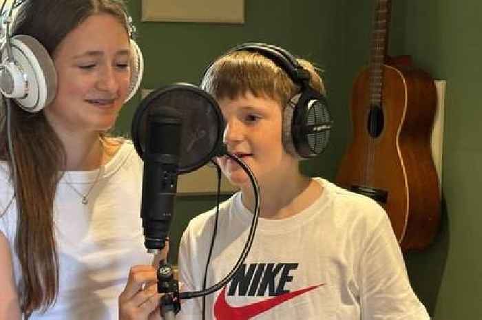 Siblings write viral hit Chicken Song while stuck in M5 traffic after holiday in Cornwall