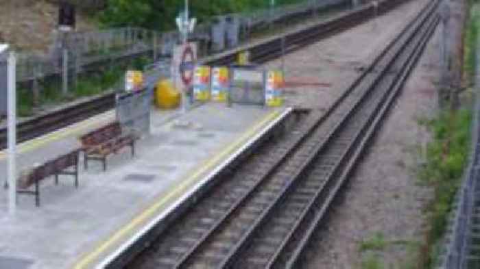 Man killed on Tube track during police search