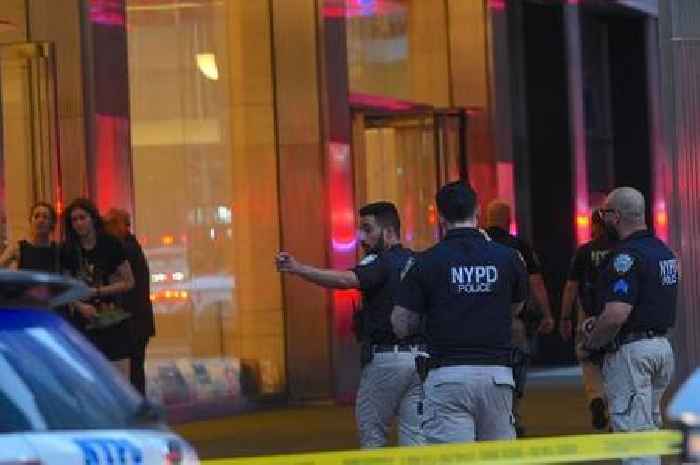 Man shoots four people dead inside Manhattan office building