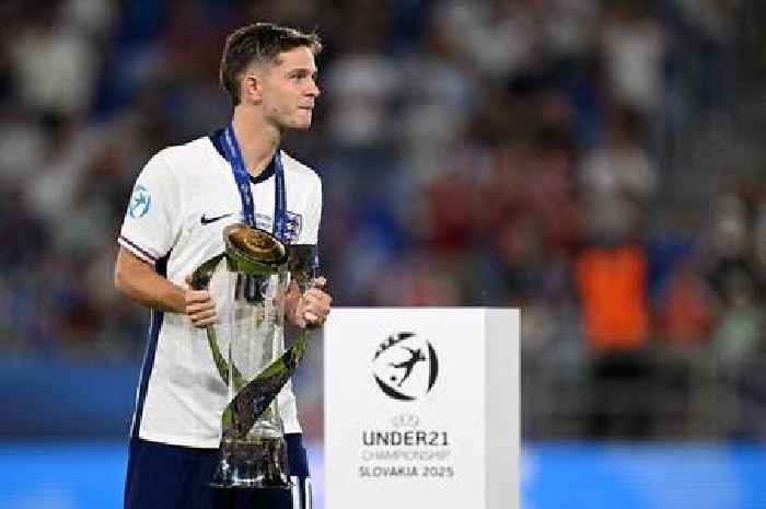 Nottingham Forest receive transfer response after '£25m bid' for midfielder