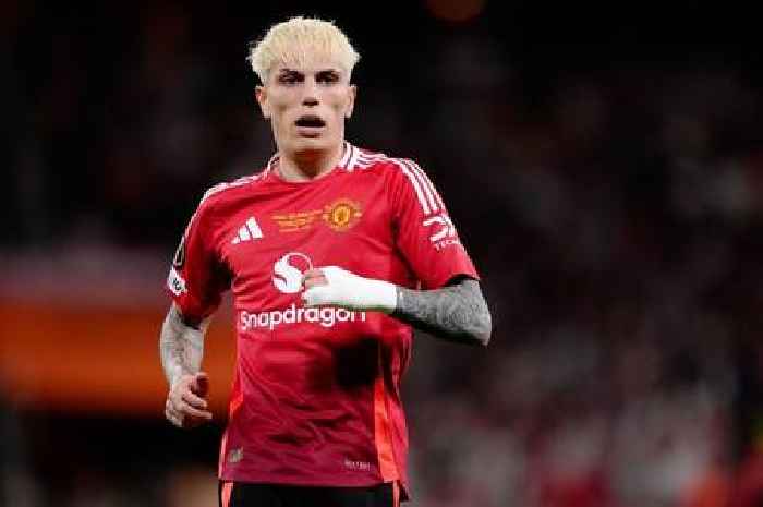Man United set Alejandro Garnacho transfer deadline amid Aston Villa links
