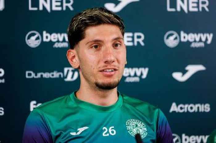 Hibs get Nectarios Triantis transfer answer as Sunderland stance revealed