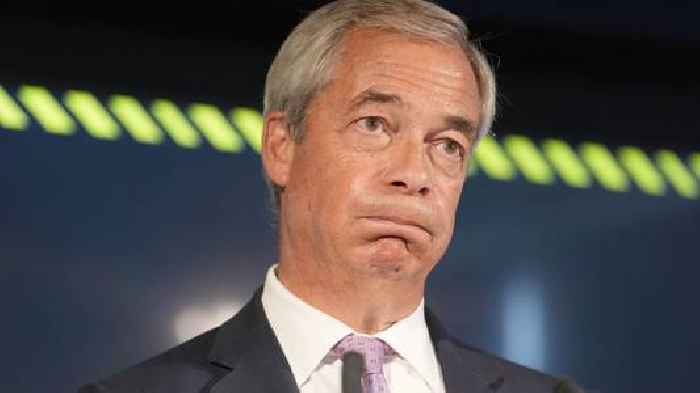 Nigel Farage demands apology over 'disgusting' Jimmy Savile comparison