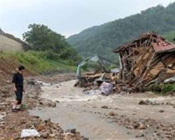 'Once in a hundred years': villagers clean up after deadly China floods