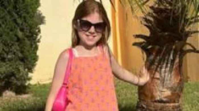 Football club pays tribute to girl pulled from sea