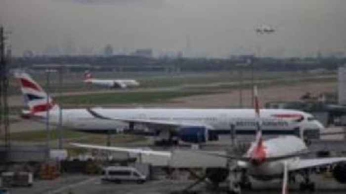 Airlines warn of delays after air traffic glitch