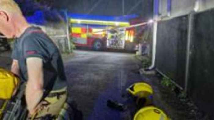Evacuation as gas leak prompts car explosion fear