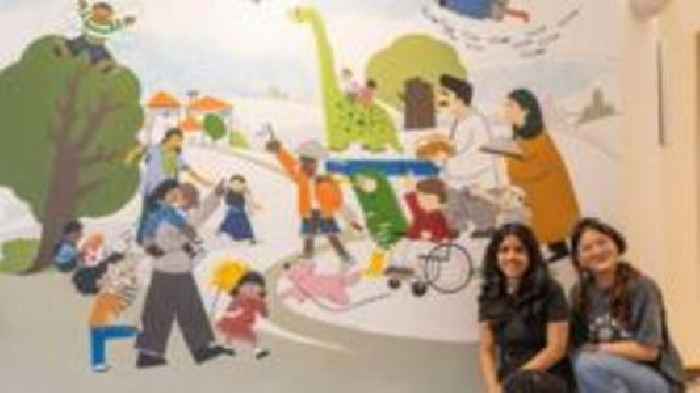 Students install mural at children's hospice