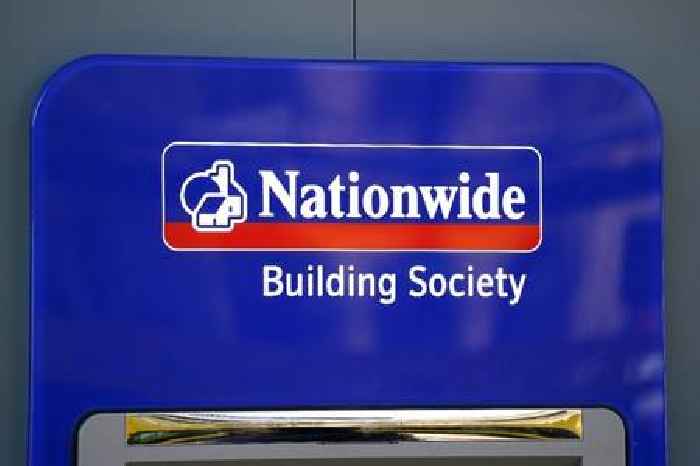 Nationwide wins big in mass switch from FTSE 100 banks