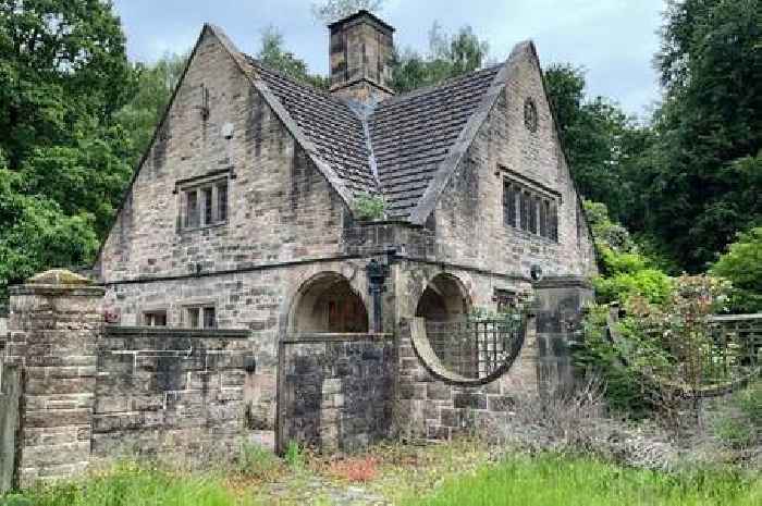 Historic lodge in Derbyshire country park up for sale for £200,000 guide price