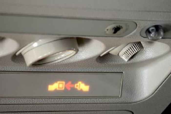 Pilot advises best part of plane to sit in to lower effects of turbulence