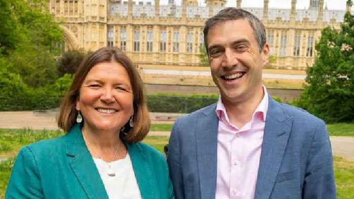 Green party leadership contenders reject calls for Corbyn pact