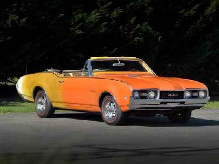 9k Miles: 1-of-1 Olds 442 Mod Rod Show Car Was a College Cruiser, Then Sat for 20 Years