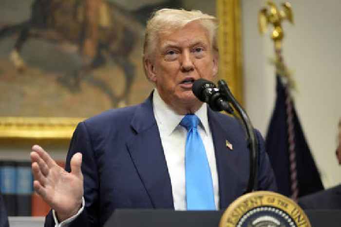 Trump Lashes Out at ‘Dead Economy’ India, Threatens ‘Failed Former President of Russia’ Dmitry Medvedev