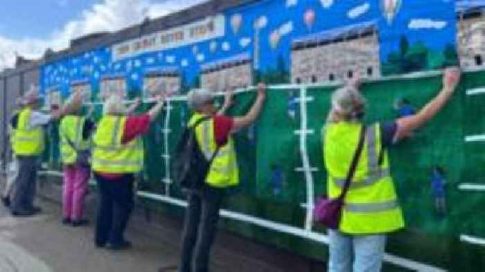Woolly rugby display 'brings WI members together'