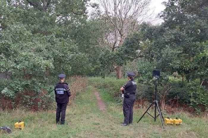 Body recovered by police after searches in caves at Essex woodland in Little Thurrock