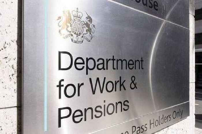 DWP to automatically pay up to £300 to nine million people on 14 benefits
