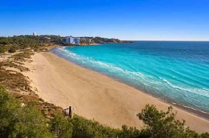 Two British siblings, 11 and 13, drown off Spanish beach