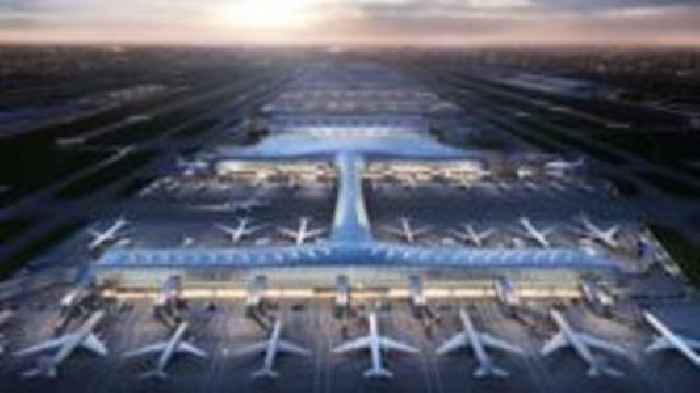 Hotel tycoon reveals Heathrow expansion proposal