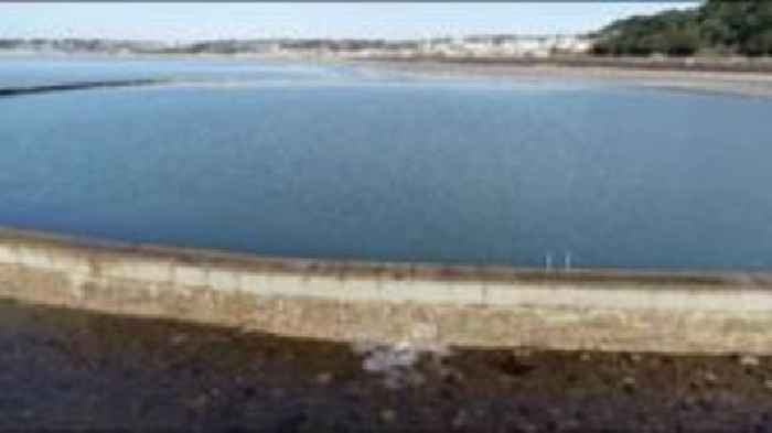 Minister to attend public meeting on bathing pool