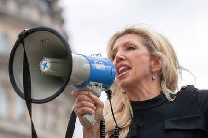 Conspiracy theorist says daughter Paloma Shemirani died by medical gross negligence manslaughter