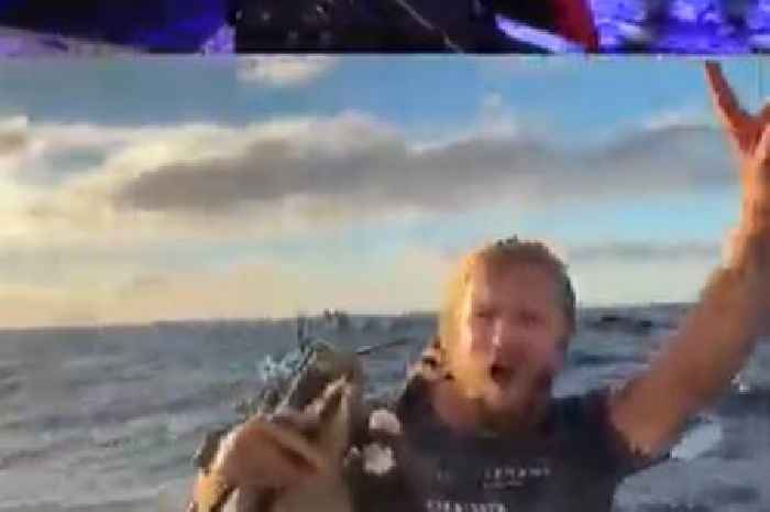Scots ocean rower plays bagpipe concert from Pacific Ocean for Comic Con crowd