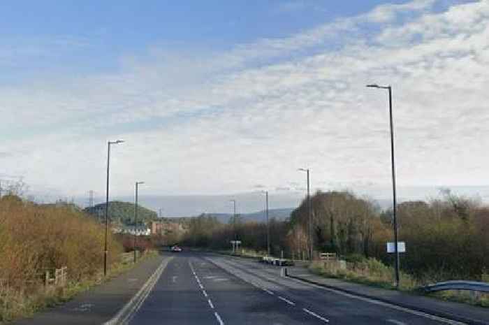 Five people injured in early hours crash