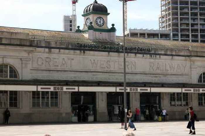Man said 'get the police' after pulling out 'gun' at Cardiff Central railway station