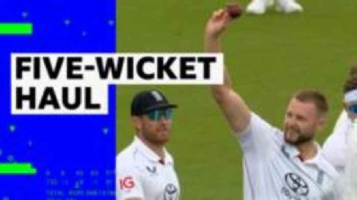 'He can do no wrong' - Atkinson takes five wickets on Test return