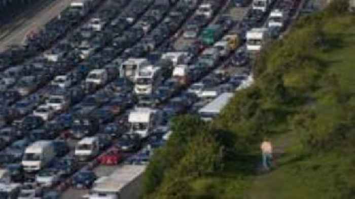Long delays for passengers at Port and LeShuttle