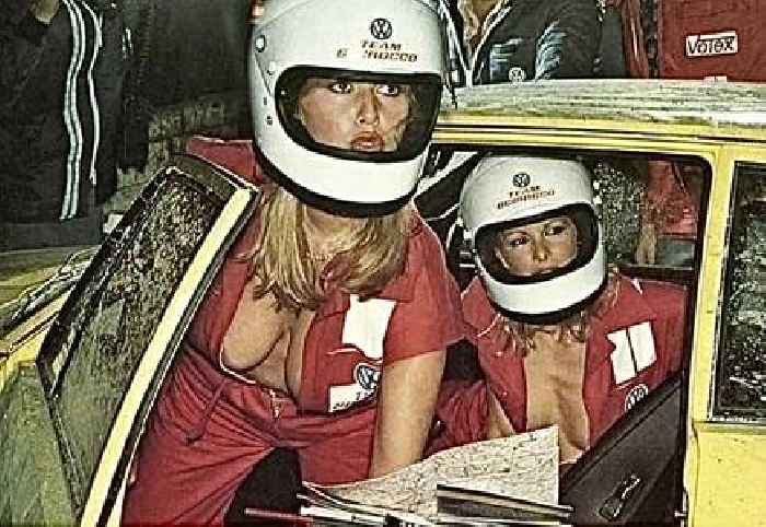 29 Photos of People Living Their Best Life in 1976