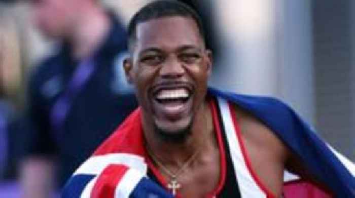 Hughes and Hunt win British 100m titles