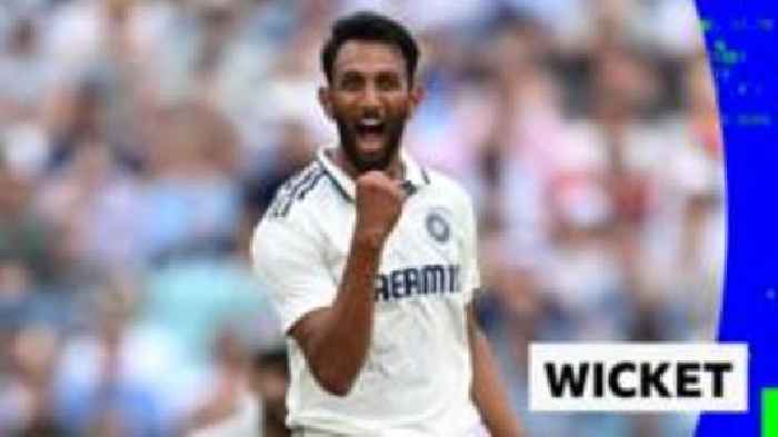 'Big wicket' - Krishna removes Duckett early on day four