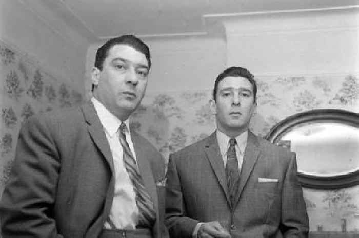 Ronnie and Reggie Kray artefacts to be auctioned in Exeter