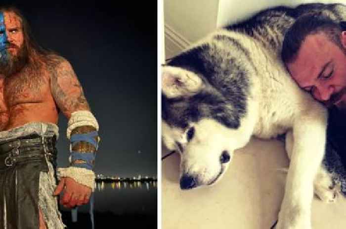 Scots wrestler who lived in his car with his dog now a rising ring star in USA