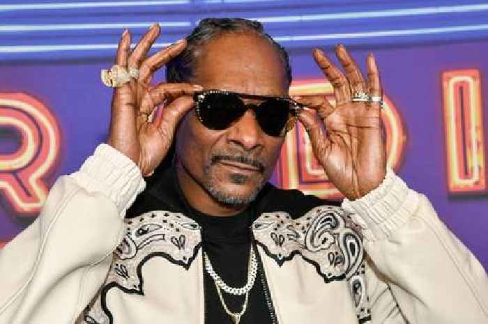 Snoop Dogg wants Oasis ticket for Scotland show as 