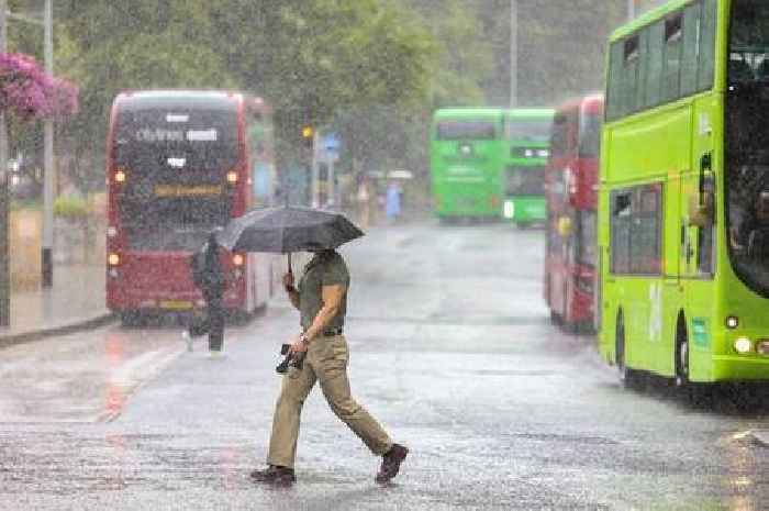 Storm Floris forces Edinburgh Fringe to cancel events amid amber weather warning