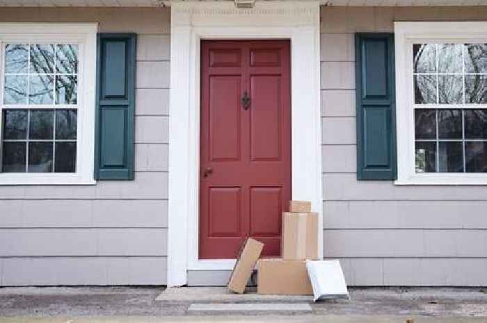 Woman keeps finding parcels on her doorstep and gasps when she opens them