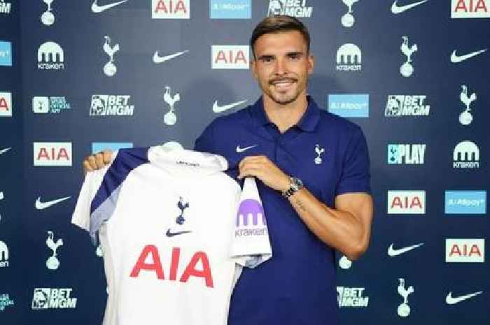 BREAKING: Tottenham complete fourth summer signing for Thomas Frank