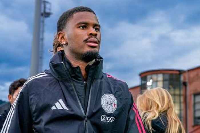 Chelsea confirm ninth signing of summer transfer window in £37m deal