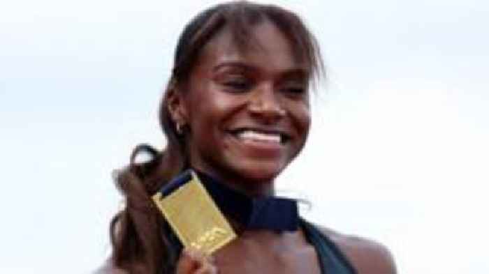 Asher-Smith and Hughes break records at UK Champs