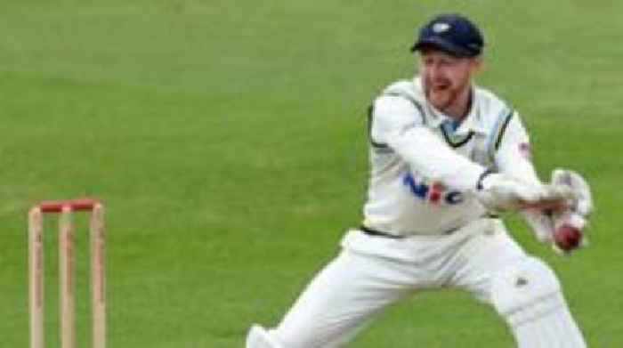 Tattersall to leave Yorkshire at end of season
